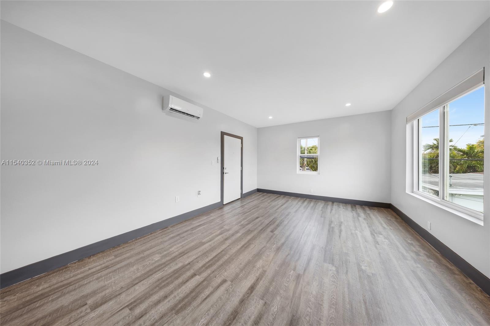 1020 SW 23rd Ave, Miami, Florida 33135, ,Commercialsale,For Sale,1020 SW 23rd Ave,A11540352