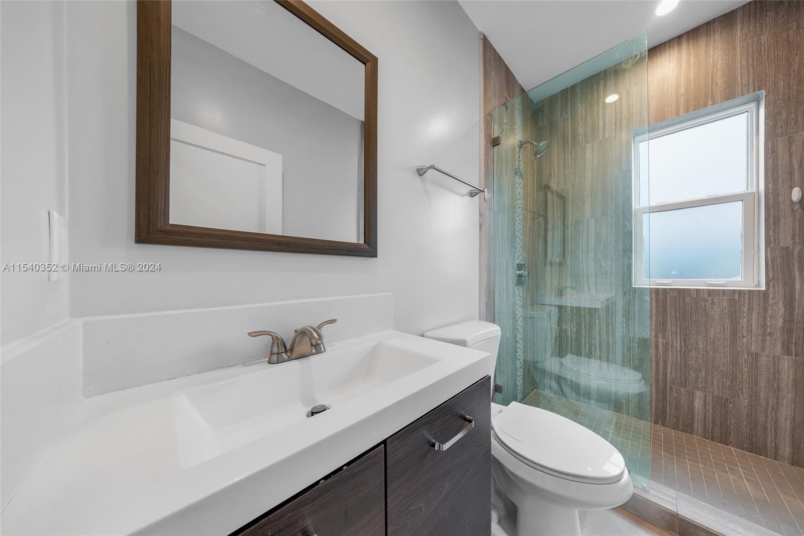 1020 SW 23rd Ave, Miami, Florida 33135, ,Commercialsale,For Sale,1020 SW 23rd Ave,A11540352