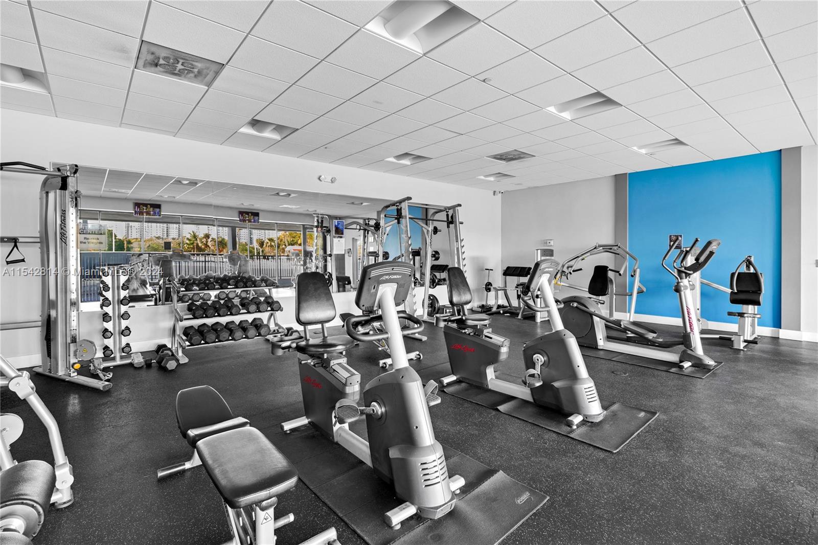 3675 Country Club Dr, Aventura, FL, 33180 United States, 2 Bedrooms Bedrooms, ,2 BathroomsBathrooms,Residential,For Sale,Country Club Dr,A11542814