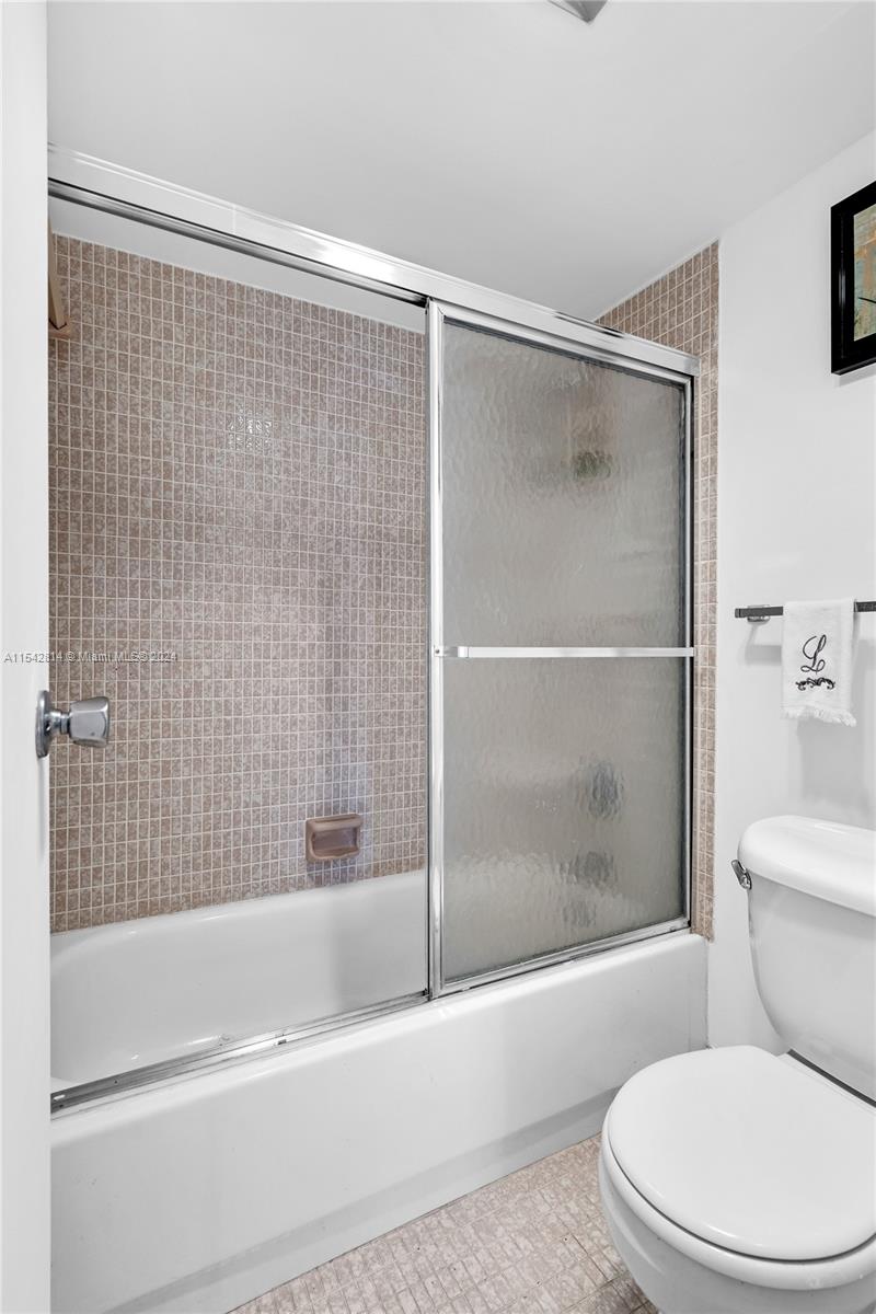 3675 Country Club Dr, Aventura, FL, 33180 United States, 2 Bedrooms Bedrooms, ,2 BathroomsBathrooms,Residential,For Sale,Country Club Dr,A11542814