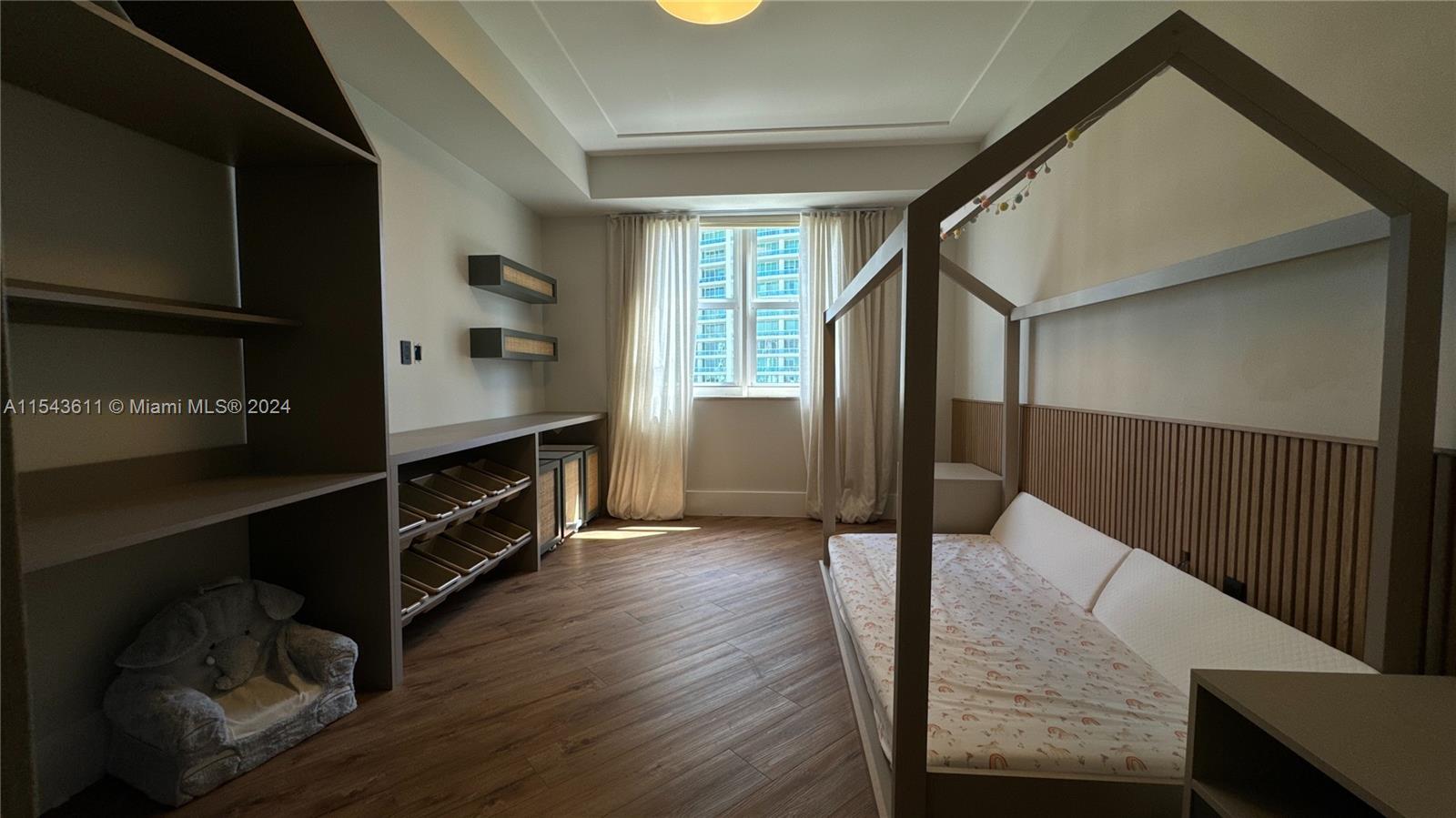 20000 E Country Club Dr 1016, Aventura, Florida 33180, 3 Bedrooms Bedrooms, ,3 BathroomsBathrooms,Residential,For Sale,20000 E Country Club Dr 1016,A11543611