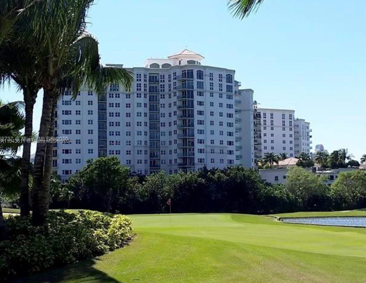 20000 E Country Club Dr 1016, Aventura, Florida 33180, 3 Bedrooms Bedrooms, ,3 BathroomsBathrooms,Residential,For Sale,20000 E Country Club Dr 1016,A11543611