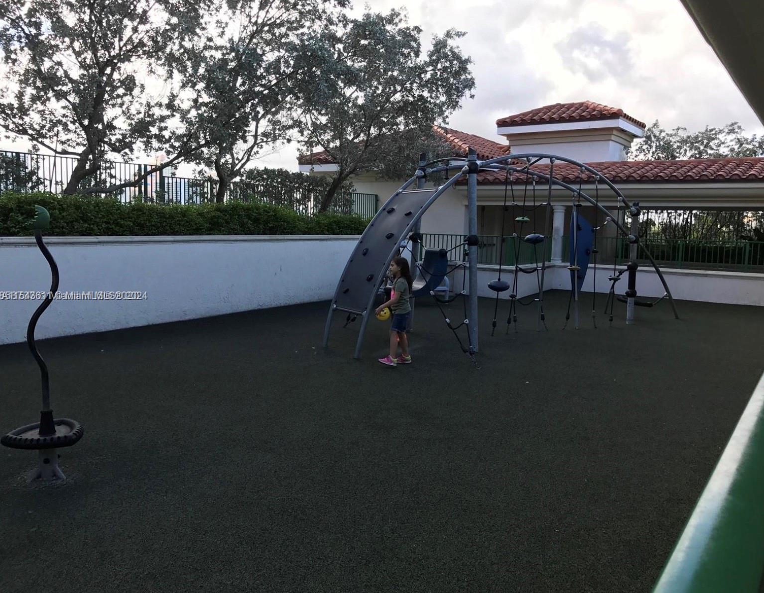 20000 E Country Club Dr 1016, Aventura, Florida 33180, 3 Bedrooms Bedrooms, ,3 BathroomsBathrooms,Residential,For Sale,20000 E Country Club Dr 1016,A11543611