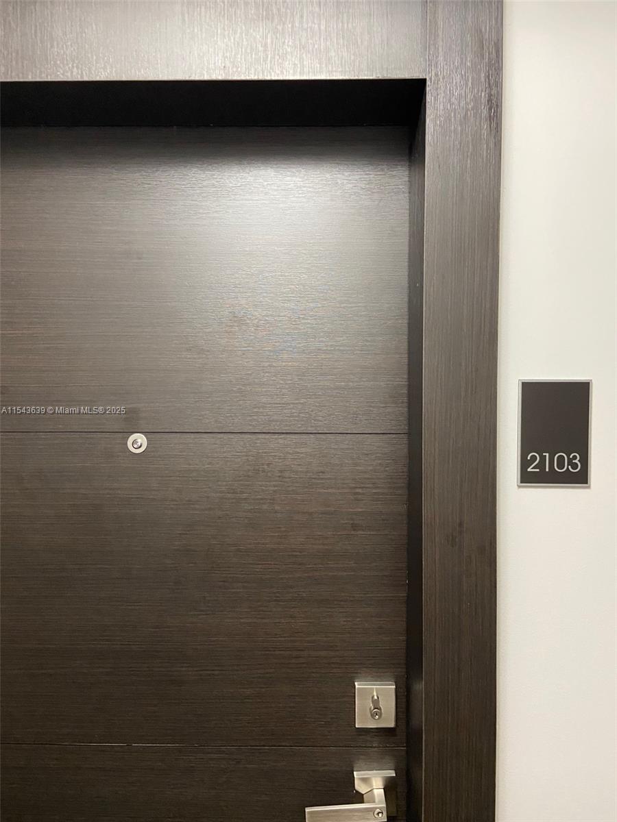 2801 183rd St, Aventura, FL, 33160 United States, 1 Bedroom Bedrooms, ,2 BathroomsBathrooms,Residential,For Sale,183rd St,A11543639