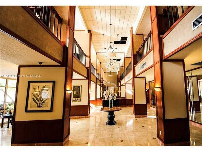 2801 183rd St, Aventura, FL, 33160 United States, 1 Bedroom Bedrooms, ,2 BathroomsBathrooms,Residential,For Sale,183rd St,A11543639