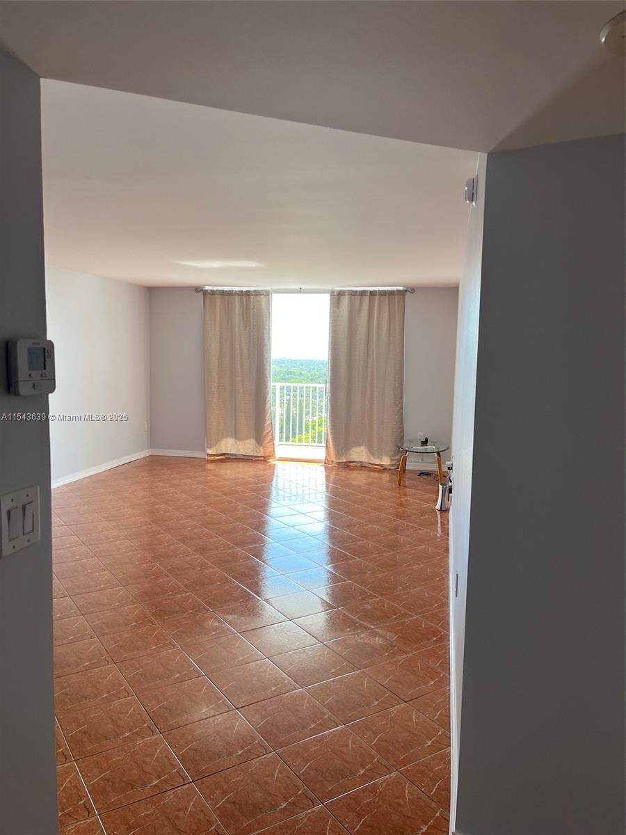 2801 183rd St, Aventura, FL, 33160 United States, 1 Bedroom Bedrooms, ,2 BathroomsBathrooms,Residential,For Sale,183rd St,A11543639