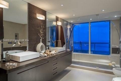 1643 Brickell Ave, Miami, FL, 33129 United States, 4 Bedrooms Bedrooms, ,5 BathroomsBathrooms,Residential,For Sale,Brickell Ave,A11542639