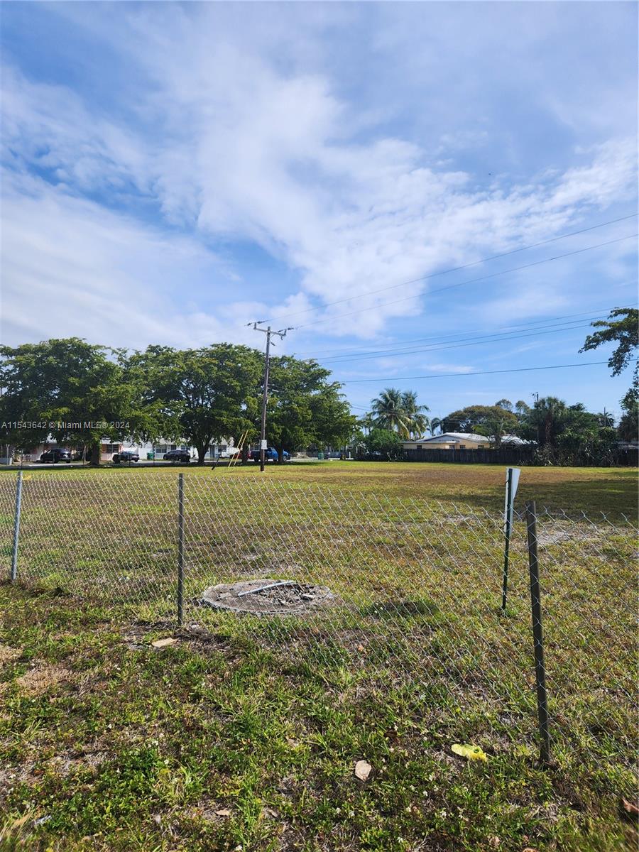 1301 S Federal Hwy, Dania Beach, Florida 33004, ,Land,For Sale,1301 S Federal Hwy,A11543642