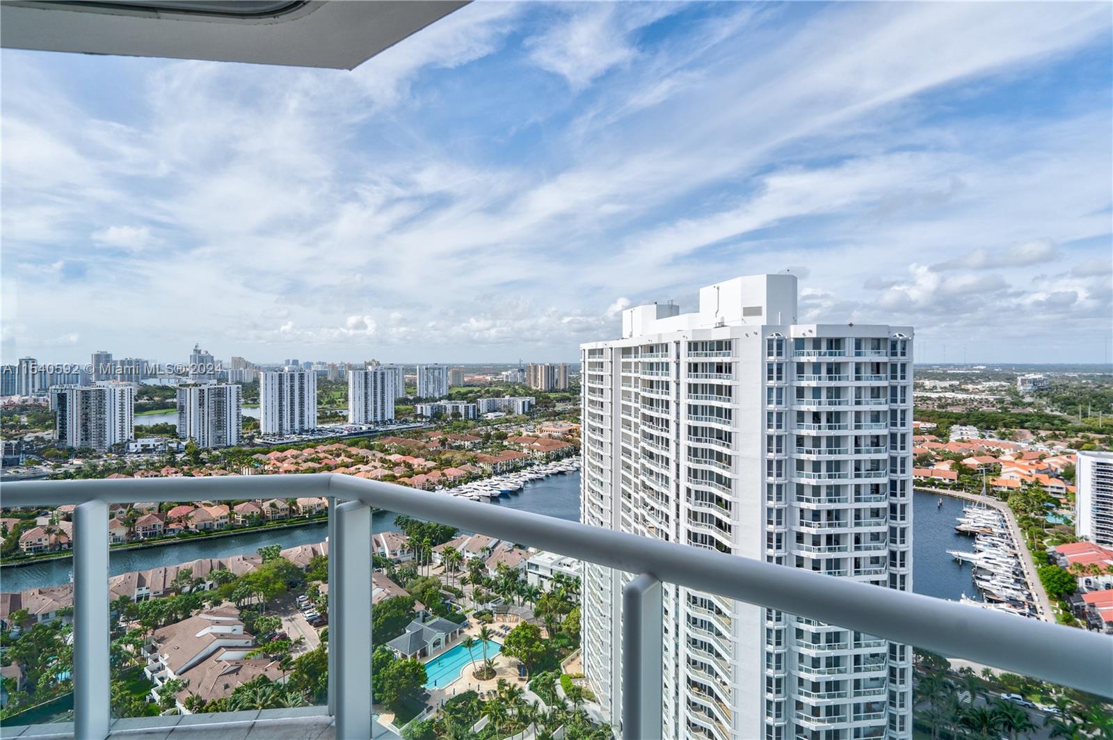 21150 Point Pl, Aventura, FL, 33180 United States, 2 Bedrooms Bedrooms, ,2 BathroomsBathrooms,Residential,For Sale,Point Pl,A11540592