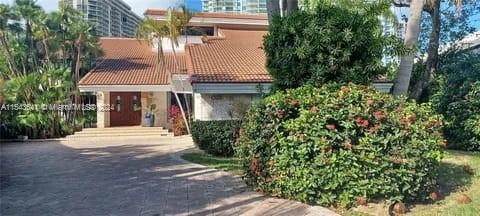 363  Centre Is  For Sale A11543641, FL
