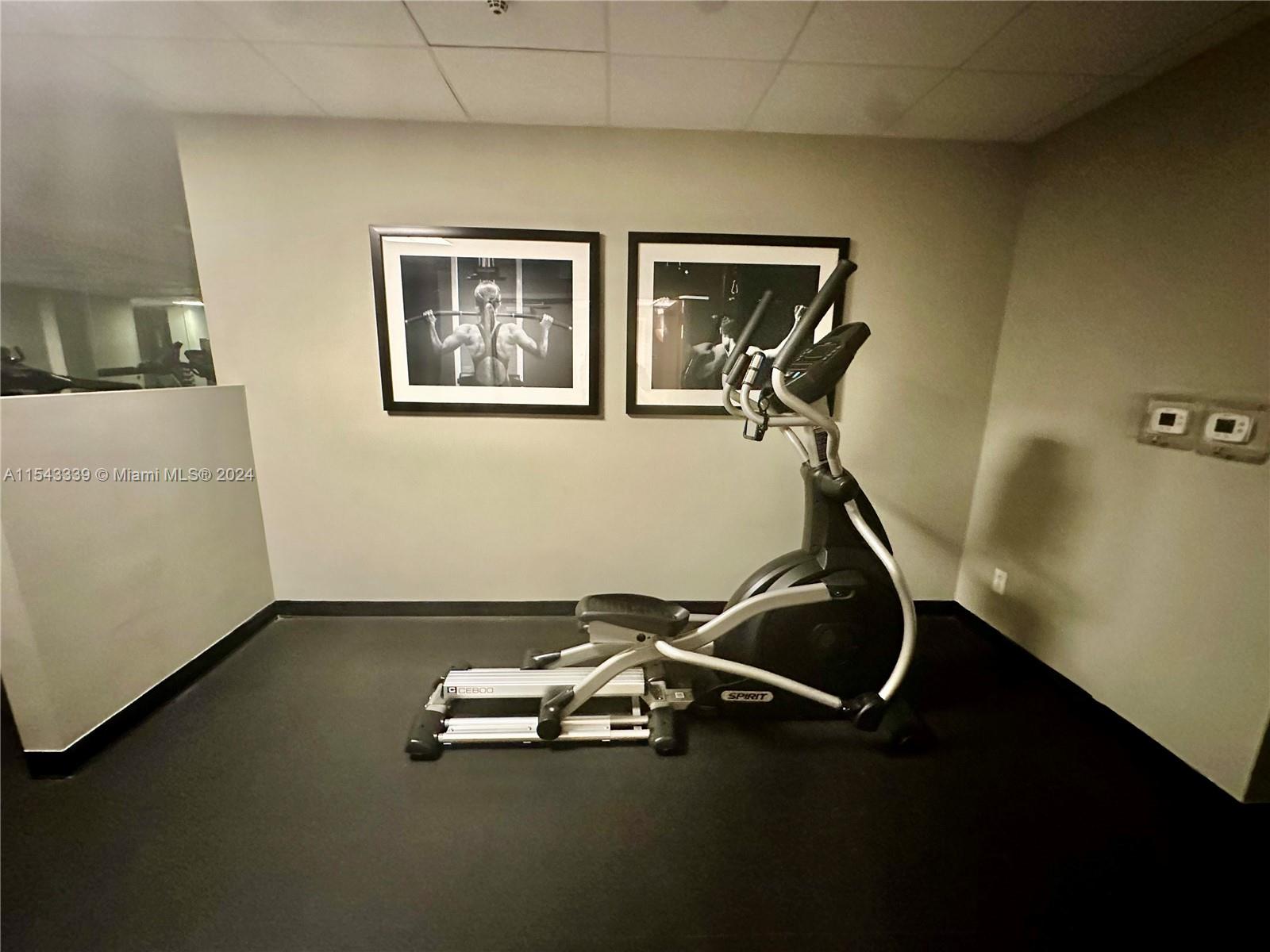 111 E Flagler St 910, Miami, Florida 33131, 1 Bedroom Bedrooms, ,1 BathroomBathrooms,Residential,For Sale,111 E Flagler St 910,A11543339