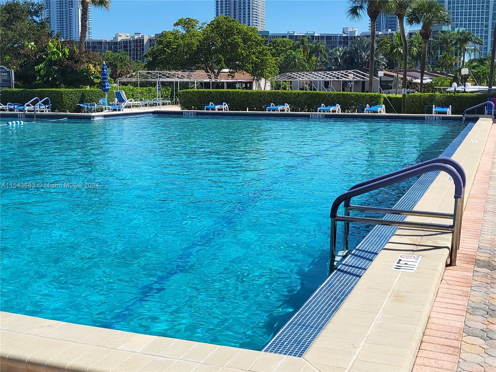 600 Three Islands Blvd 118, Hallandale Beach, Florida 33009, 1 Bedroom Bedrooms, ,1 BathroomBathrooms,Residential,For Sale,600 Three Islands Blvd 118,A11543683