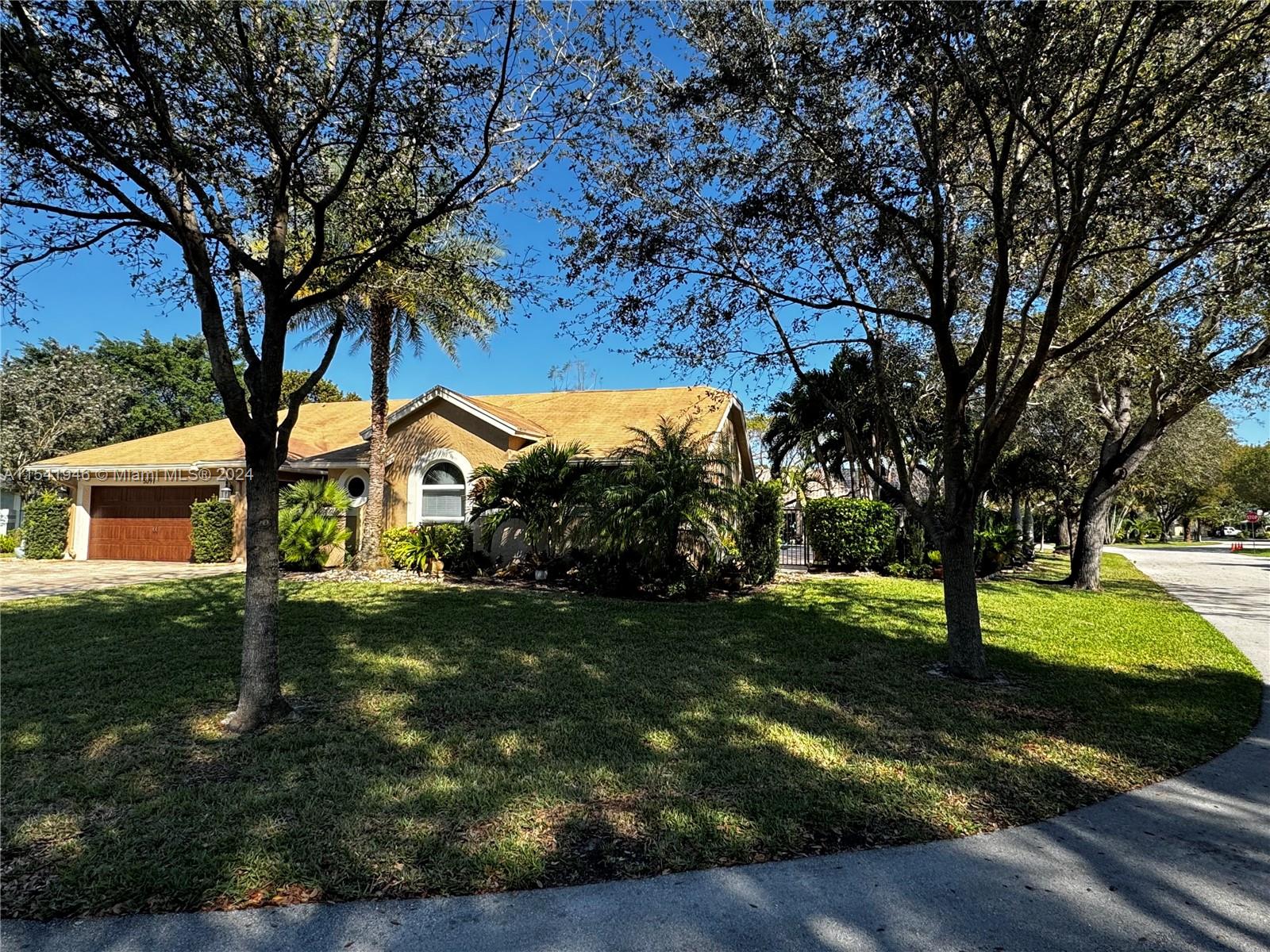 5091 NW 51st Ave, Coconut Creek, FL 33073