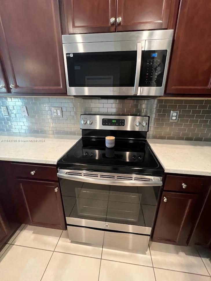 3763 SE 2nd St, Homestead, Florida 33033, 3 Bedrooms Bedrooms, ,2 BathroomsBathrooms,Residential,For Sale,3763 SE 2nd St,A11543705