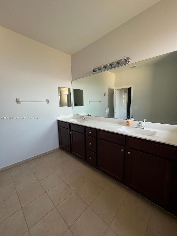 3763 SE 2nd St, Homestead, Florida 33033, 3 Bedrooms Bedrooms, ,2 BathroomsBathrooms,Residential,For Sale,3763 SE 2nd St,A11543705