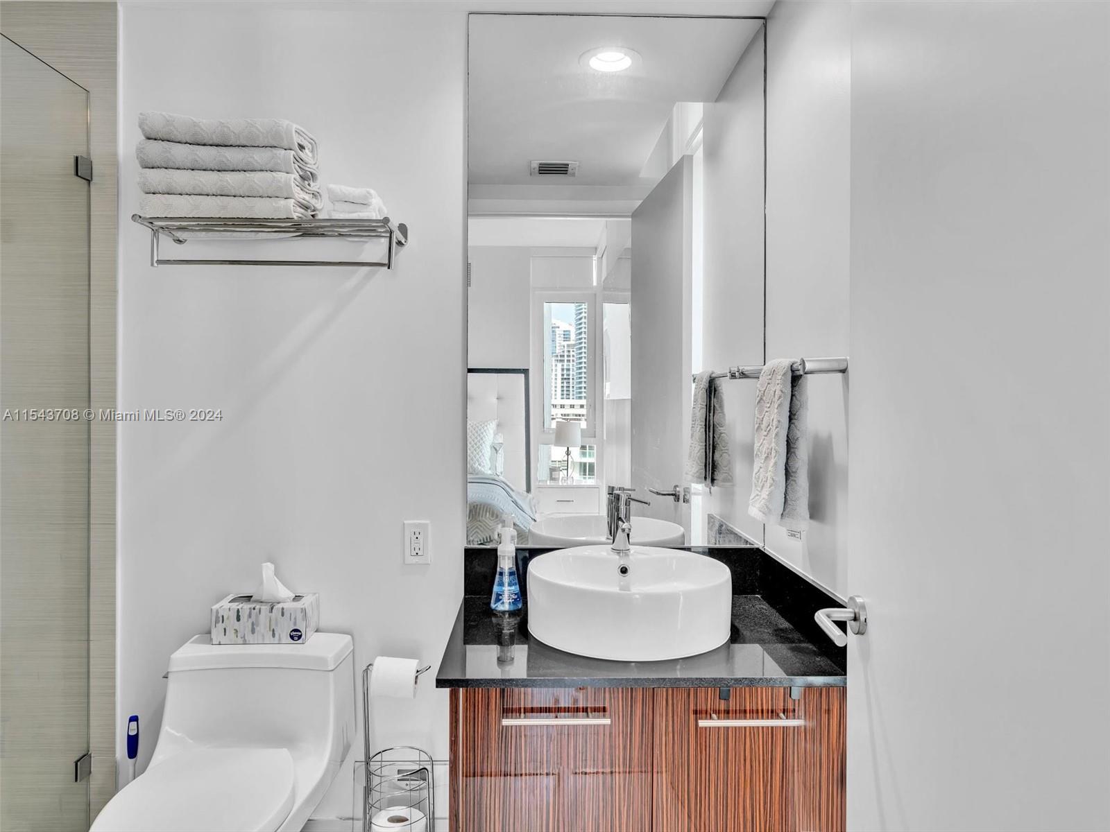 3951 Ocean Dr, Hollywood, FL, 33019 United States, 4 Bedrooms Bedrooms, ,4 BathroomsBathrooms,Residential,For Sale,Ocean Dr,A11543708