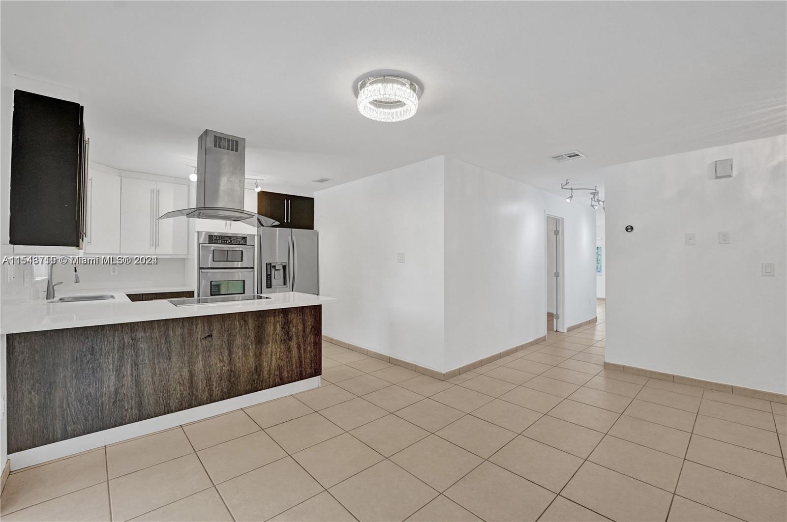 2745 SW 17th St 2745, Miami, Florida 33145, 4 Bedrooms Bedrooms, ,3 BathroomsBathrooms,Residentiallease,For Rent,2745 SW 17th St 2745,A11543710
