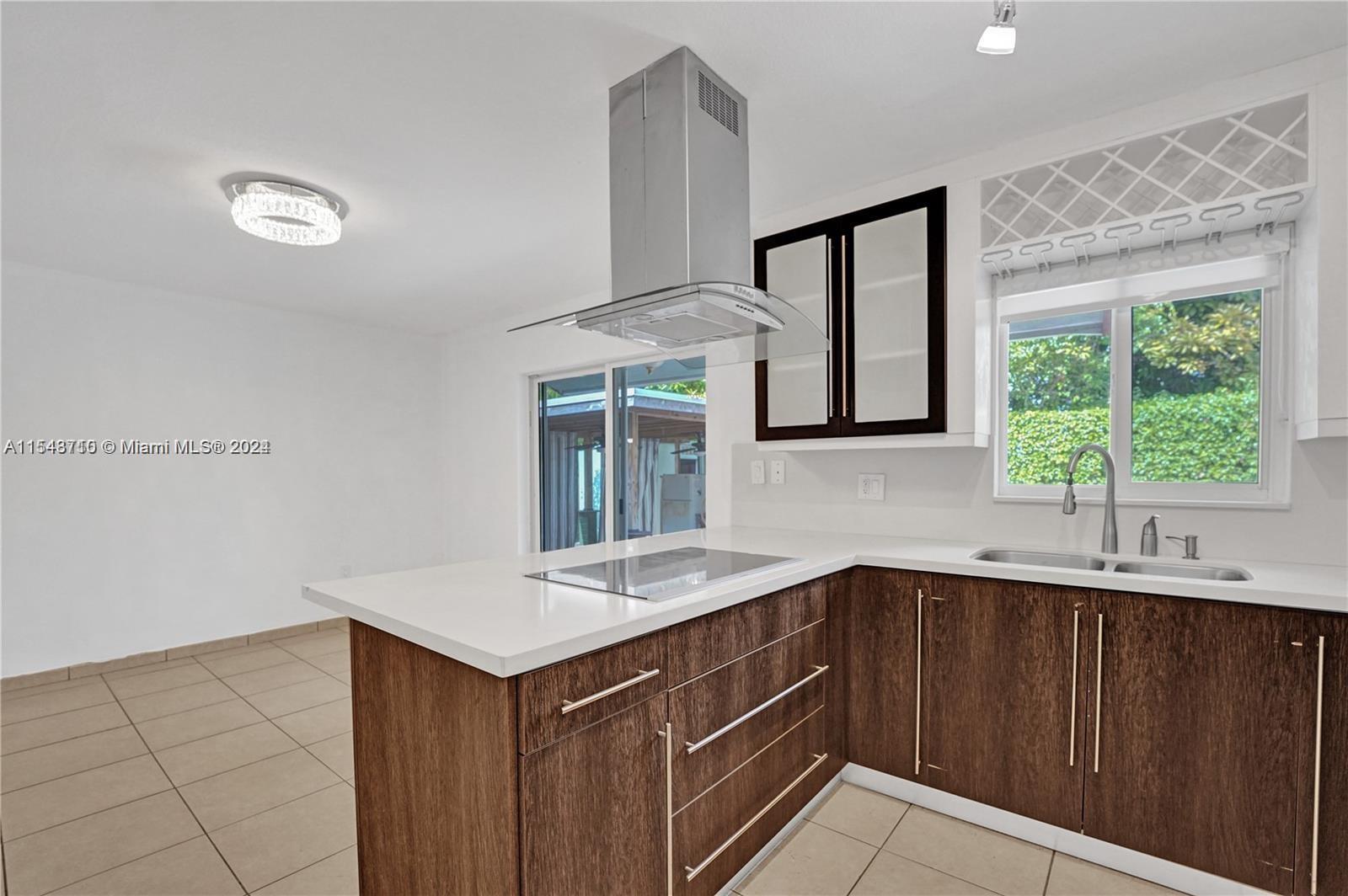 2745 SW 17th St 2745, Miami, Florida 33145, 4 Bedrooms Bedrooms, ,3 BathroomsBathrooms,Residentiallease,For Rent,2745 SW 17th St 2745,A11543710