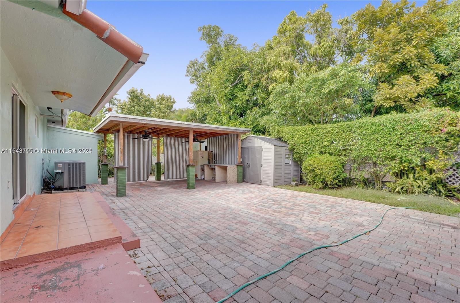 2745 SW 17th St 2745, Miami, Florida 33145, 4 Bedrooms Bedrooms, ,3 BathroomsBathrooms,Residentiallease,For Rent,2745 SW 17th St 2745,A11543710