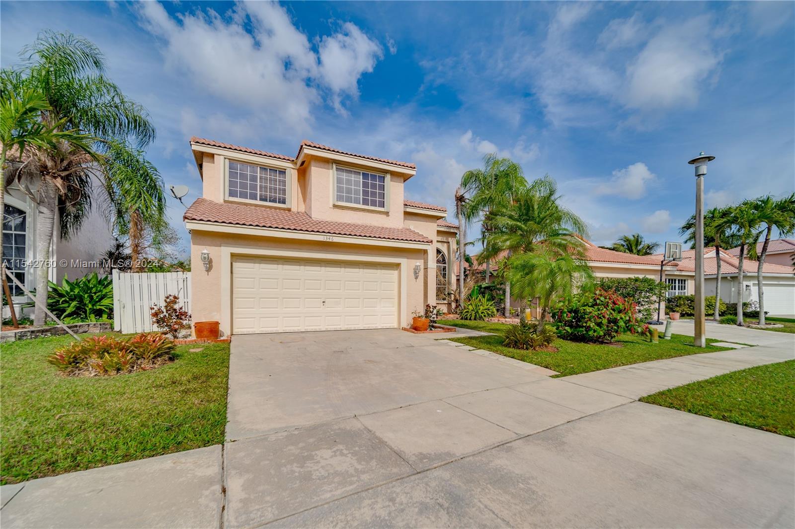 1346 SW 180th Ave  For Sale A11542760, FL