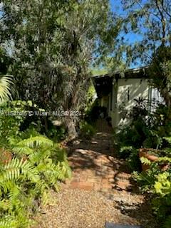 9494 144th St, Miami, FL, 33176 United States, 5 Bedrooms Bedrooms, ,3 BathroomsBathrooms,Residential,For Sale,144th St,A11541486