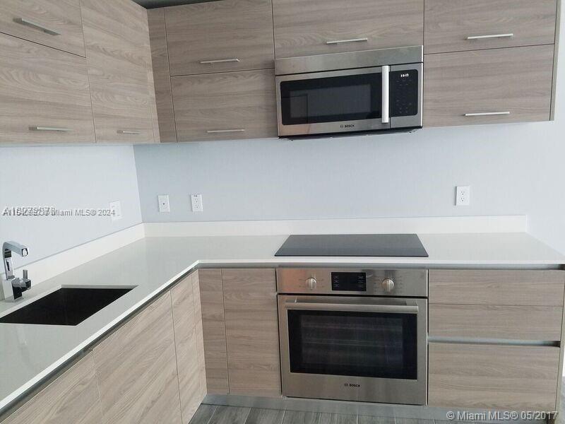 1300 S Miami Ave 4308, Miami, Florida 33130, 1 Bedroom Bedrooms, ,1 BathroomBathrooms,Residentiallease,For Rent,1300 S Miami Ave 4308,A11540957