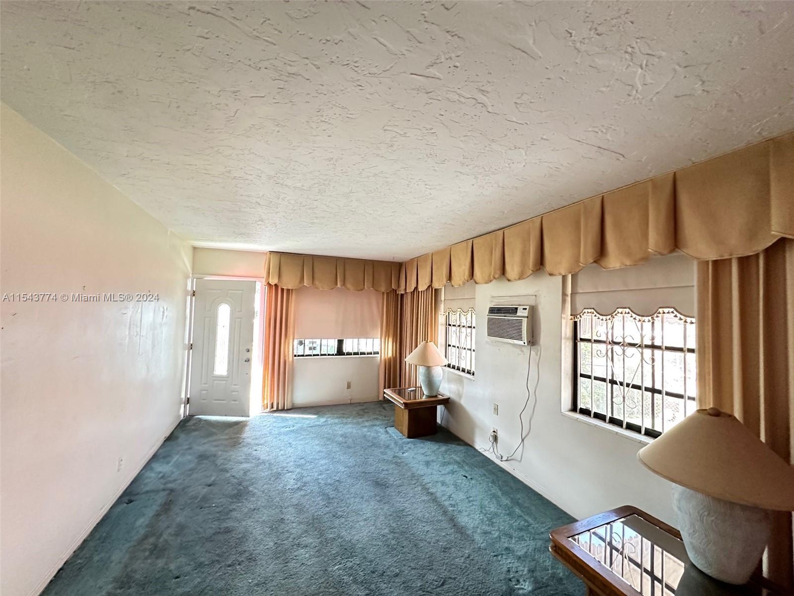 75 NW 52nd St 0, Miami, Florida 33127, 2 Bedrooms Bedrooms, ,1 BathroomBathrooms,Residentiallease,For Rent,75 NW 52nd St 0,A11543774