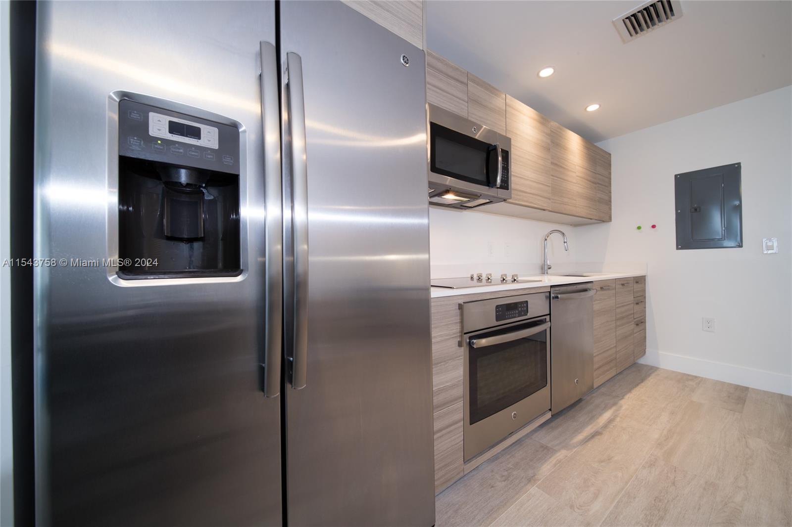 121 NE 34 Street 1514, Miami, Florida 33137, 1 Bedroom Bedrooms, ,1 BathroomBathrooms,Residentiallease,For Rent,121 NE 34 Street 1514,A11543758