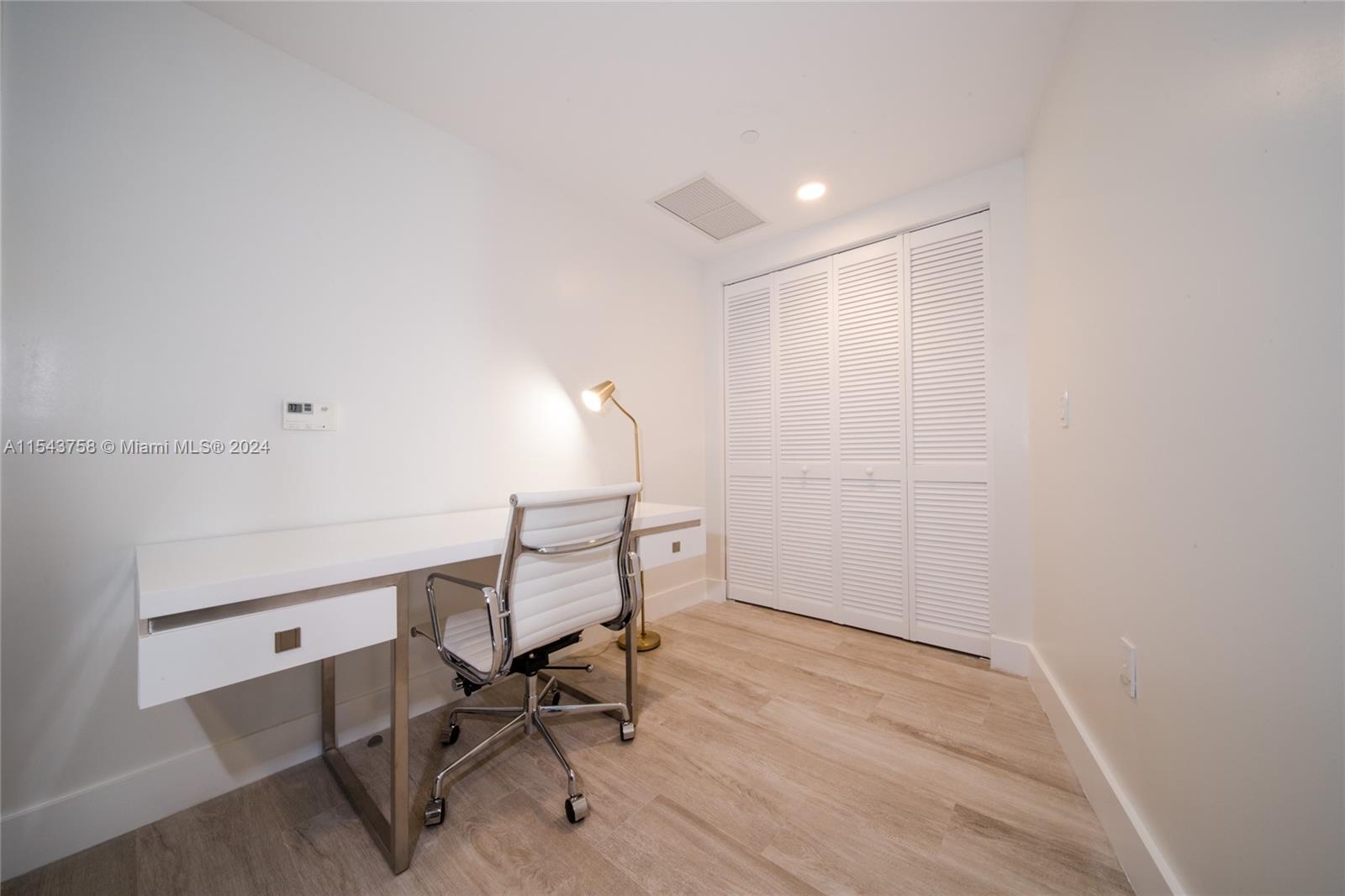 121 NE 34 Street 1514, Miami, Florida 33137, 1 Bedroom Bedrooms, ,1 BathroomBathrooms,Residentiallease,For Rent,121 NE 34 Street 1514,A11543758