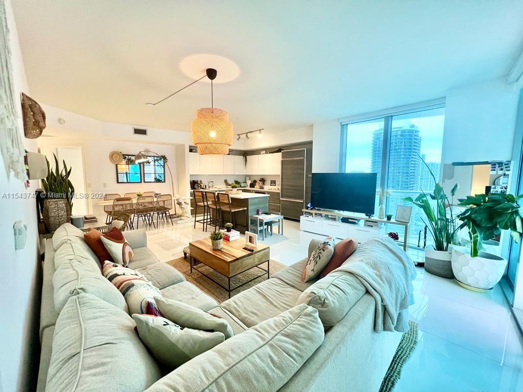1100 S Miami Ave 3410, Miami, Florida 33130, 2 Bedrooms Bedrooms, ,2 BathroomsBathrooms,Residentiallease,For Rent,1100 S Miami Ave 3410,A11543747