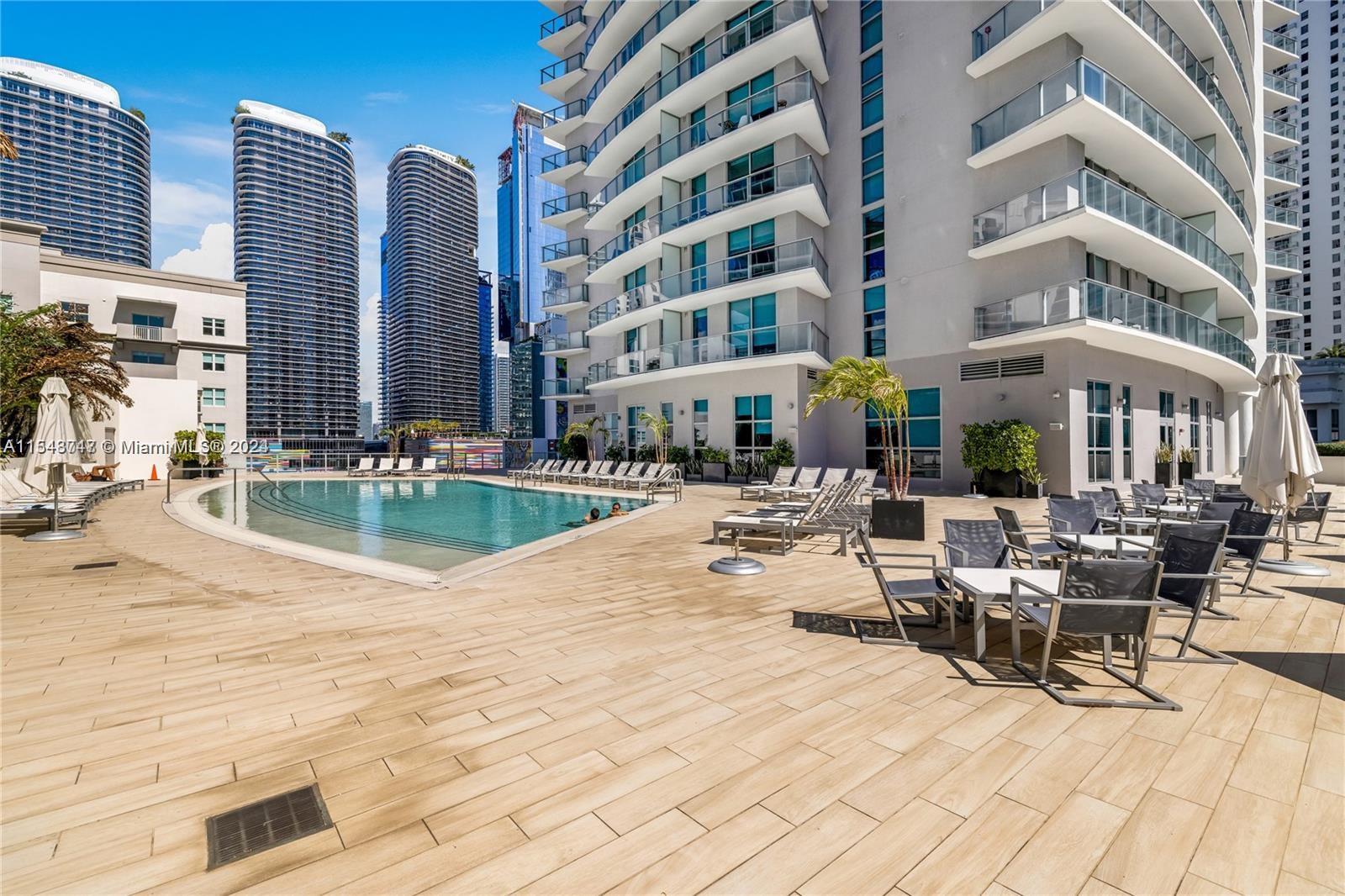 Main pool 9th floor