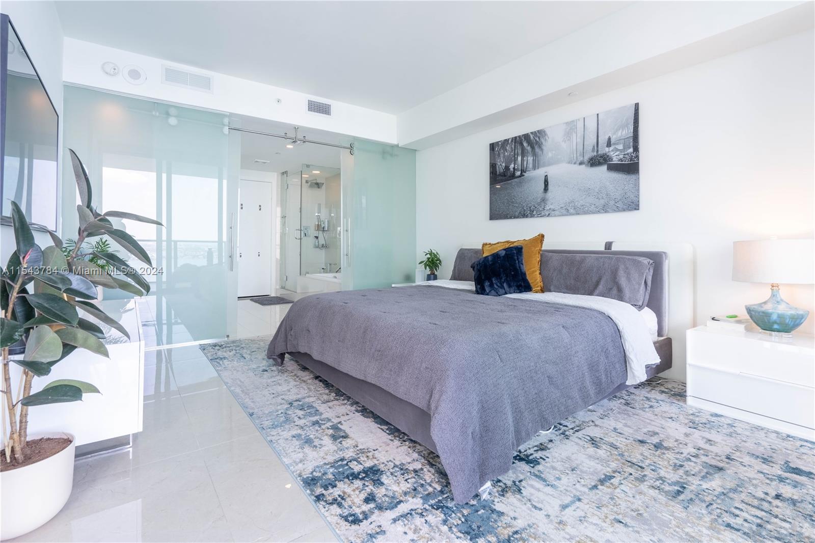 650 NE 32nd St 3601, Miami, Florida 33137, 4 Bedrooms Bedrooms, ,4 BathroomsBathrooms,Residentiallease,For Rent,650 NE 32nd St 3601,A11543784