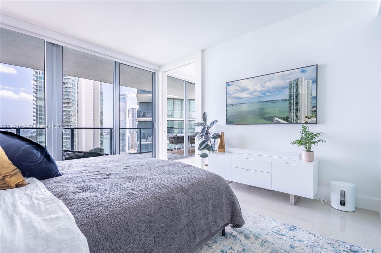 650 NE 32nd St 3601, Miami, Florida 33137, 4 Bedrooms Bedrooms, ,4 BathroomsBathrooms,Residentiallease,For Rent,650 NE 32nd St 3601,A11543784