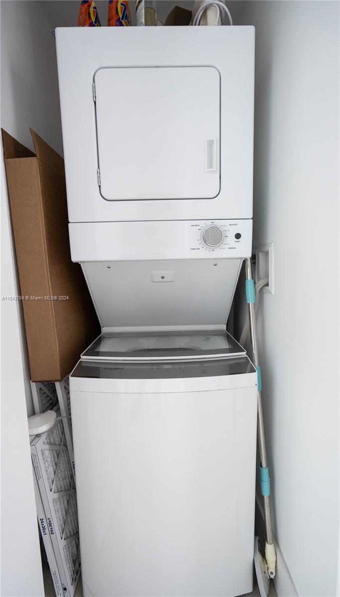 650 NE 32nd St 3601, Miami, Florida 33137, 4 Bedrooms Bedrooms, ,4 BathroomsBathrooms,Residentiallease,For Rent,650 NE 32nd St 3601,A11543784