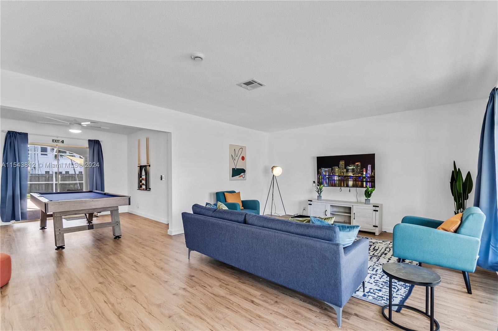 816 Polk St, Hollywood, Florida 33019, 4 Bedrooms Bedrooms, ,3 BathroomsBathrooms,Residential,For Sale,816 Polk St,A11543812