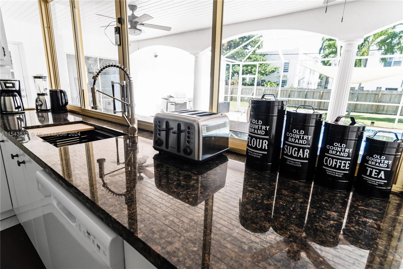 816 Polk St, Hollywood, Florida 33019, 4 Bedrooms Bedrooms, ,3 BathroomsBathrooms,Residential,For Sale,816 Polk St,A11543812