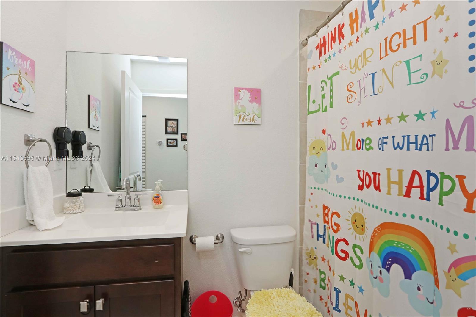 1036 SE 24th Ave #, Homestead, Florida 33035, 4 Bedrooms Bedrooms, ,3 BathroomsBathrooms,Residential,For Sale,1036 SE 24th Ave #,A11543698