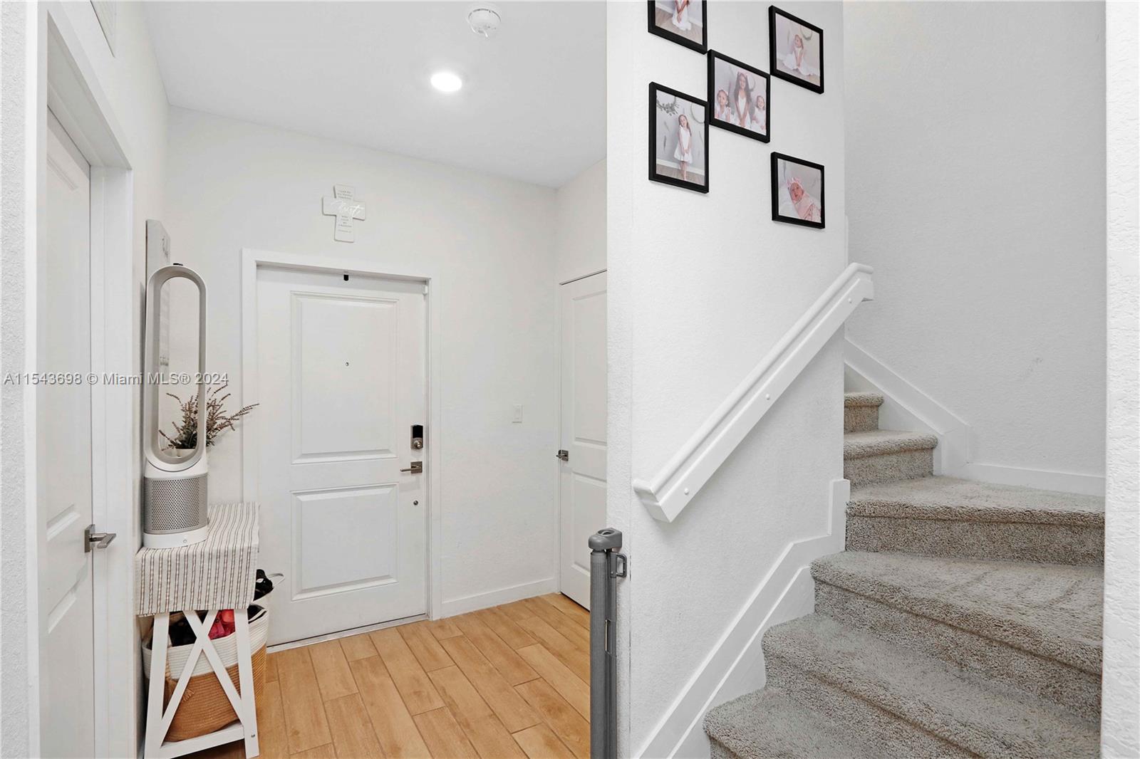 1036 SE 24th Ave #, Homestead, Florida 33035, 4 Bedrooms Bedrooms, ,3 BathroomsBathrooms,Residential,For Sale,1036 SE 24th Ave #,A11543698