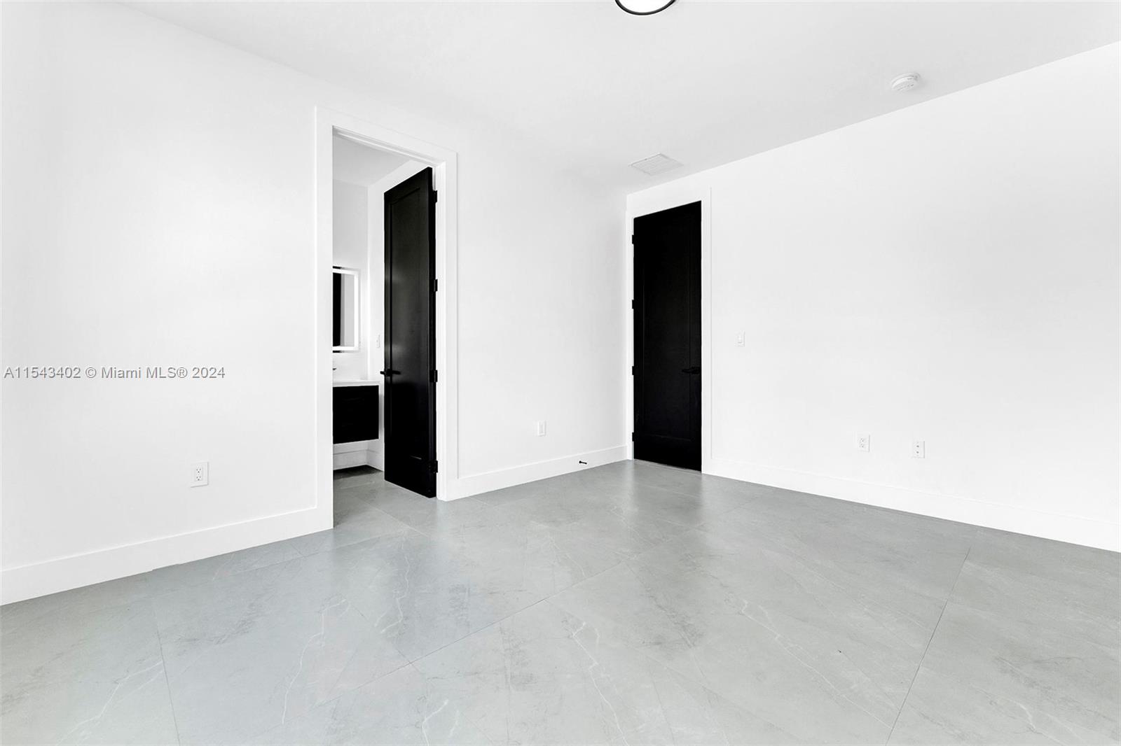 8860 NE 8th Ct, Unincorporated Dade County, Florida 33138, 3 Bedrooms Bedrooms, ,4 BathroomsBathrooms,Residential,For Sale,8860 NE 8th Ct,A11543402