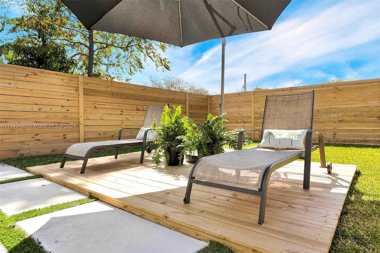 8860 NE 8th Ct, Unincorporated Dade County, Florida 33138, 3 Bedrooms Bedrooms, ,4 BathroomsBathrooms,Residential,For Sale,8860 NE 8th Ct,A11543402