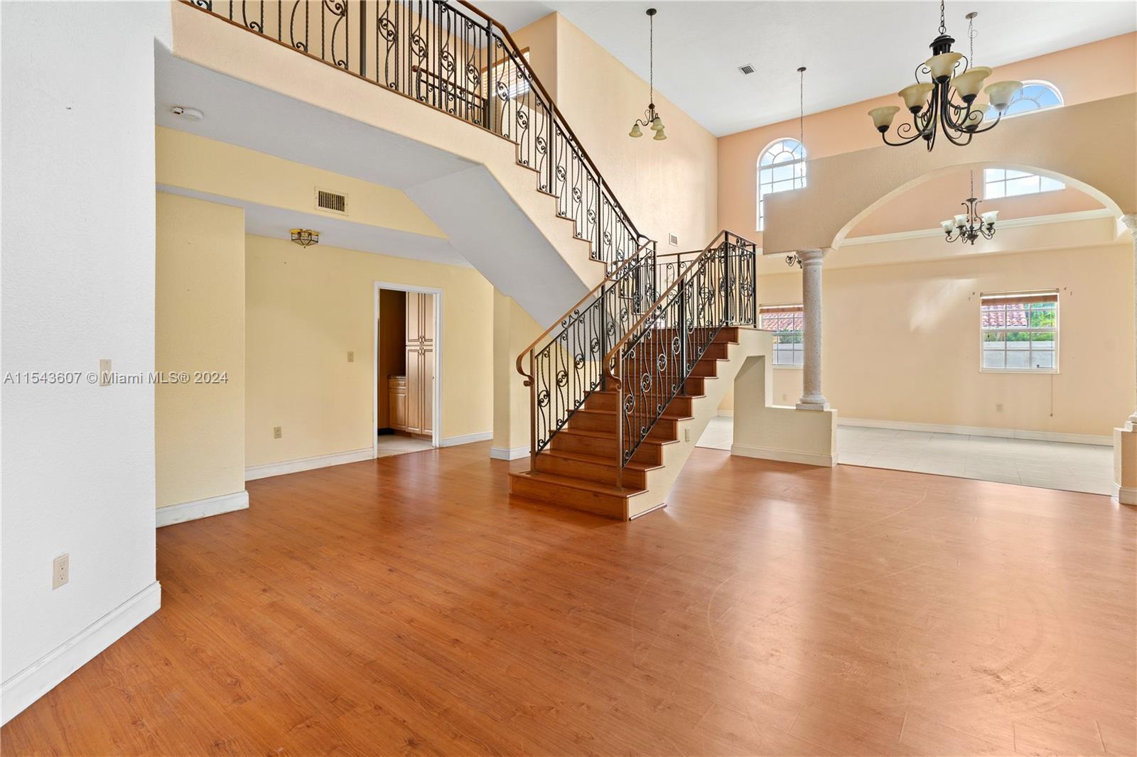 8921 SW 44th St, Miami, Florida 33165, 3 Bedrooms Bedrooms, ,3 BathroomsBathrooms,Residential,For Sale,8921 SW 44th St,A11543607