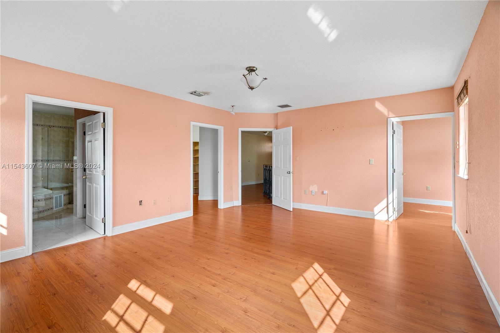 8921 SW 44th St, Miami, Florida 33165, 3 Bedrooms Bedrooms, ,3 BathroomsBathrooms,Residential,For Sale,8921 SW 44th St,A11543607