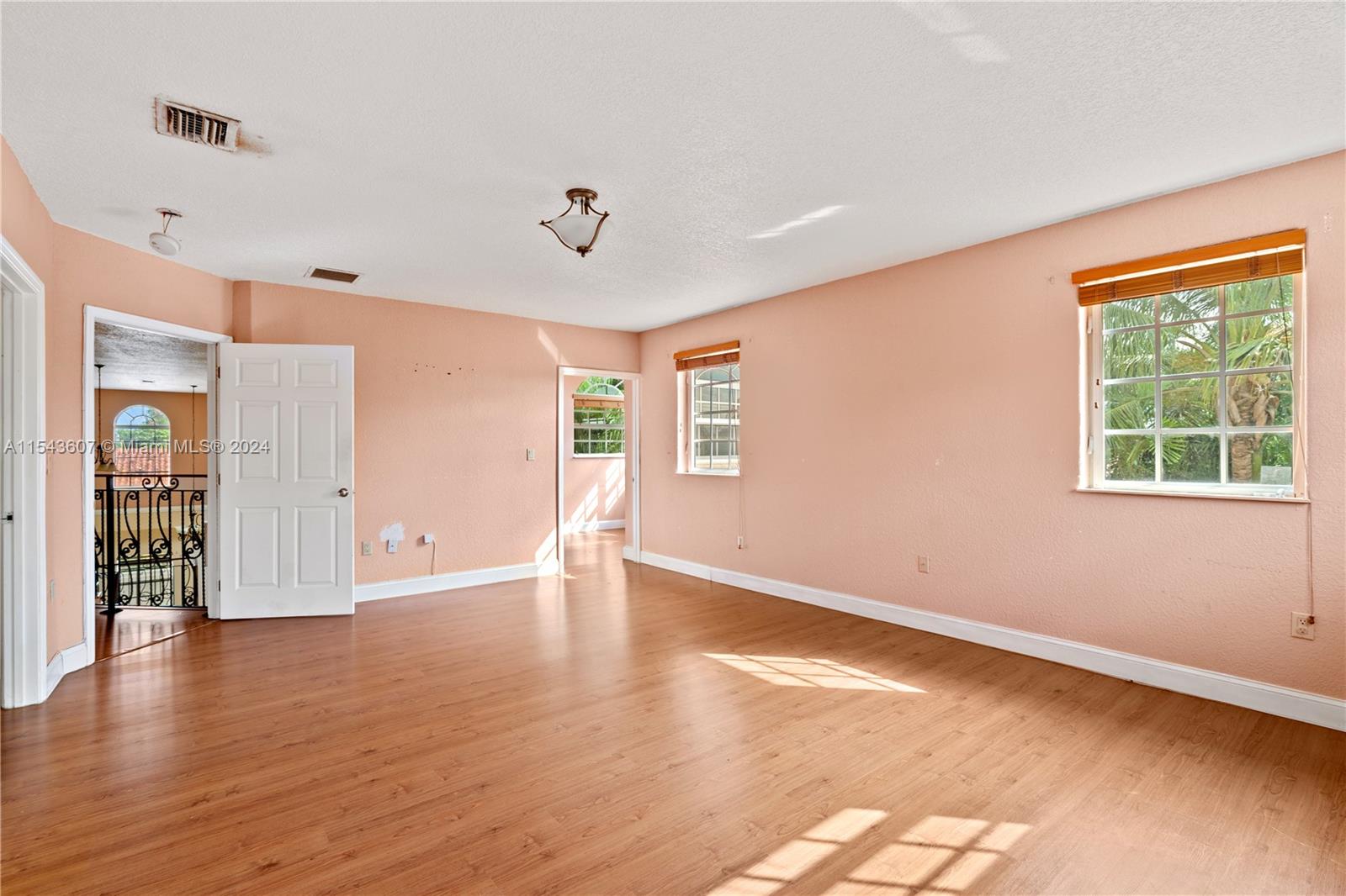 8921 SW 44th St, Miami, Florida 33165, 3 Bedrooms Bedrooms, ,3 BathroomsBathrooms,Residential,For Sale,8921 SW 44th St,A11543607