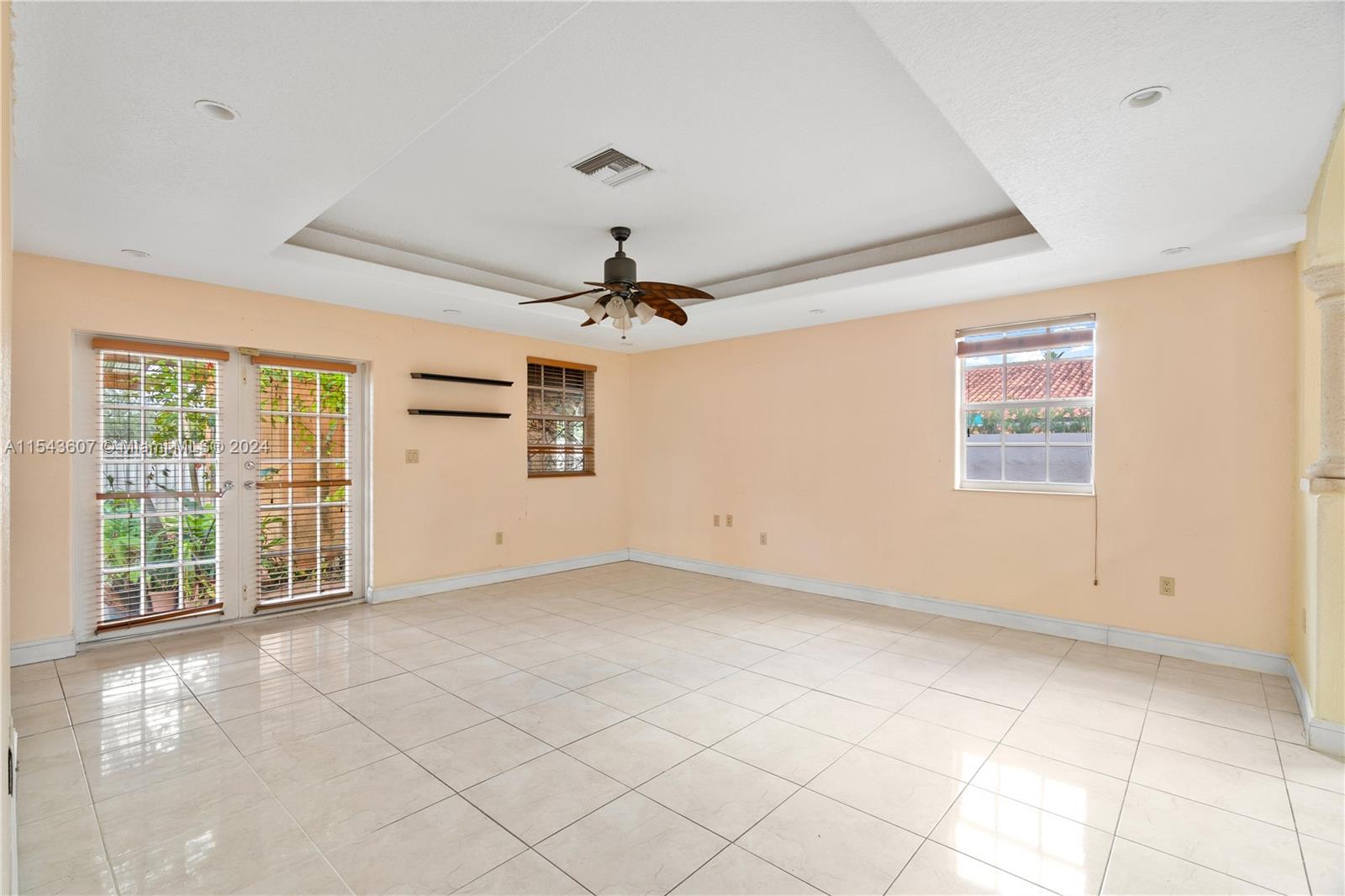 8921 SW 44th St, Miami, Florida 33165, 3 Bedrooms Bedrooms, ,3 BathroomsBathrooms,Residential,For Sale,8921 SW 44th St,A11543607