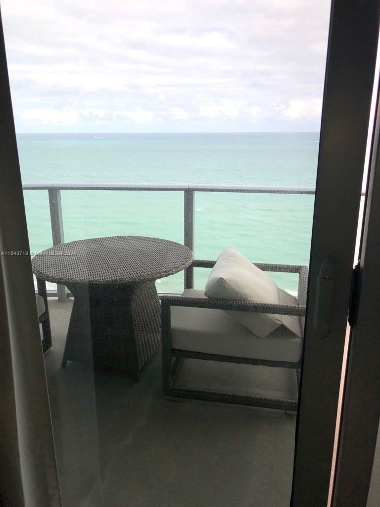 4111 S Ocean Dr 1002, Hollywood, Florida 33019, 2 Bedrooms Bedrooms, ,2 BathroomsBathrooms,Residential,For Sale,4111 S Ocean Dr 1002,A11543713