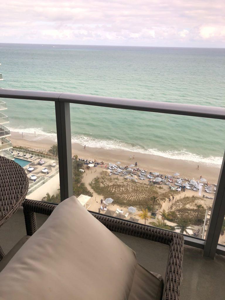 4111 S Ocean Dr 1002, Hollywood, Florida 33019, 2 Bedrooms Bedrooms, ,2 BathroomsBathrooms,Residential,For Sale,4111 S Ocean Dr 1002,A11543713