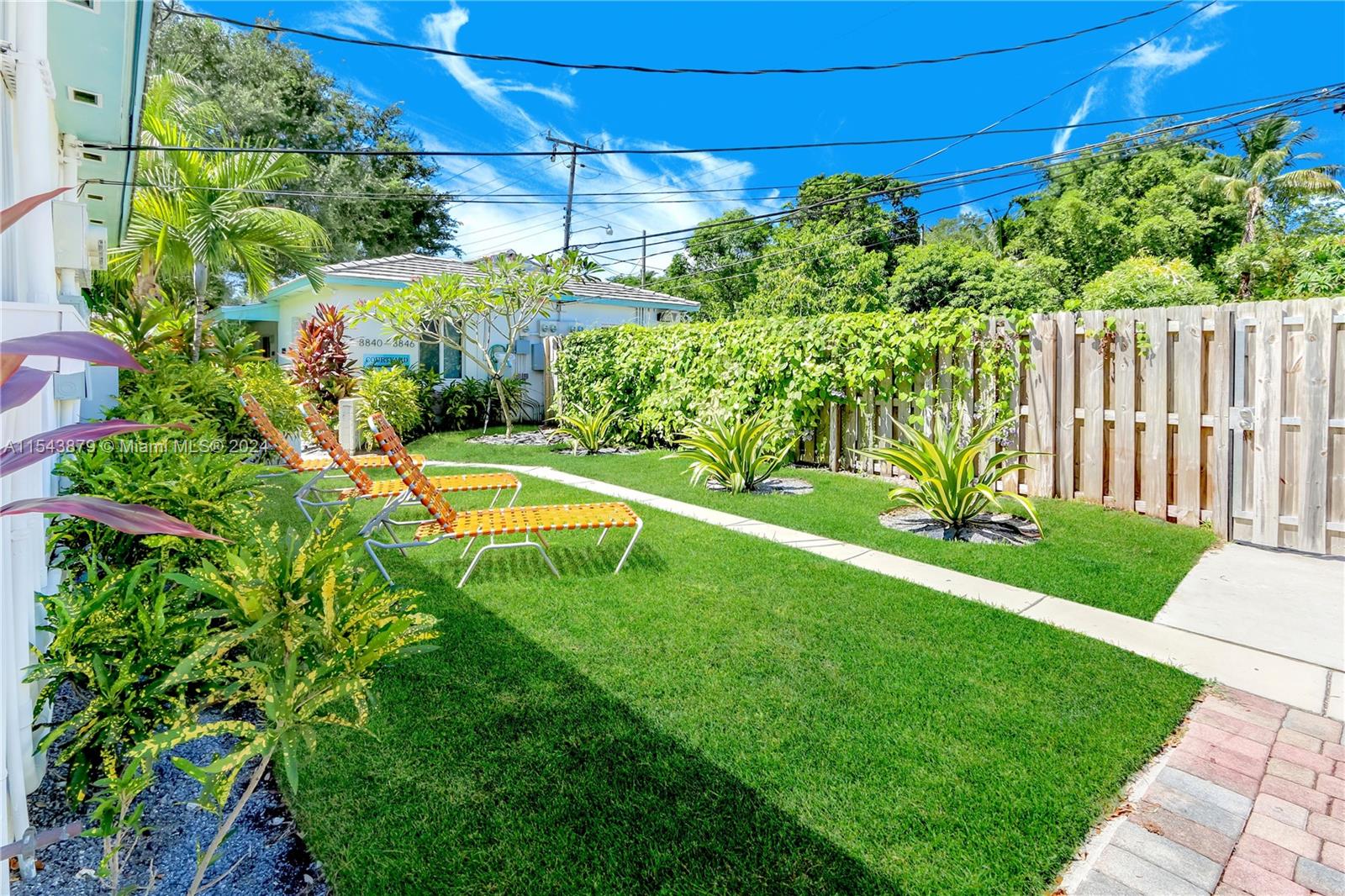 8826 NE 2ND AVENUE 8826, El Portal, Florida 33138, 1 Bedroom Bedrooms, ,1 BathroomBathrooms,Residentiallease,For Rent,8826 NE 2ND AVENUE 8826,A11543879