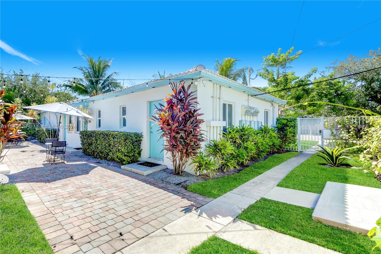 8826 NE 2ND AVENUE 8826, El Portal, Florida 33138, 1 Bedroom Bedrooms, ,1 BathroomBathrooms,Residentiallease,For Rent,8826 NE 2ND AVENUE 8826,A11543879