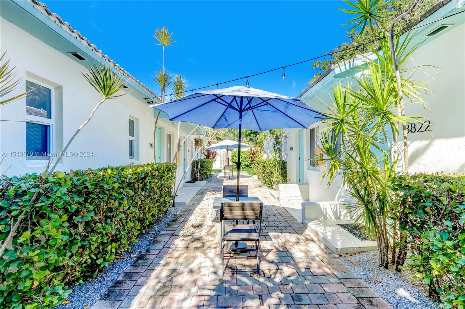 8826 NE 2ND AVENUE 8826, El Portal, Florida 33138, 1 Bedroom Bedrooms, ,1 BathroomBathrooms,Residentiallease,For Rent,8826 NE 2ND AVENUE 8826,A11543879