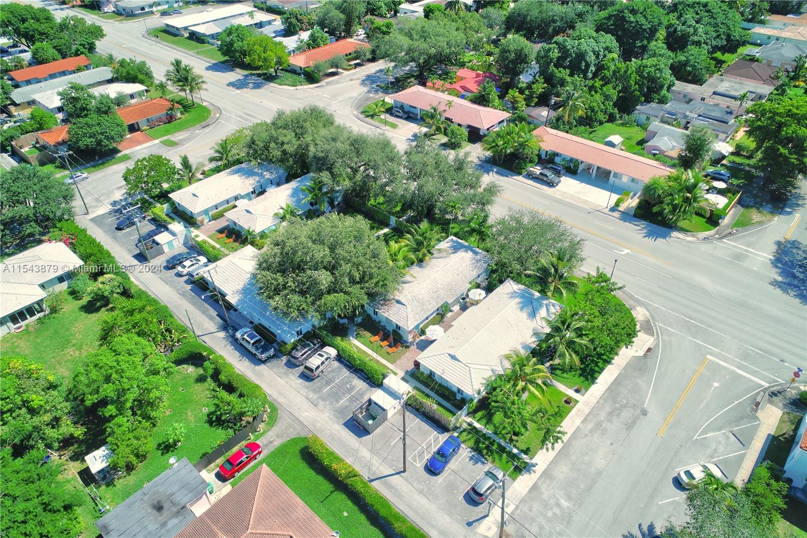 8826 NE 2ND AVENUE 8826, El Portal, Florida 33138, 1 Bedroom Bedrooms, ,1 BathroomBathrooms,Residentiallease,For Rent,8826 NE 2ND AVENUE 8826,A11543879